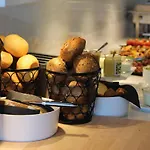 Hotel Wemperhardt 호텔 4*