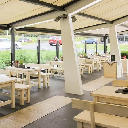 Hotel Wemperhardt 4*