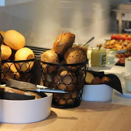 Hotel Wemperhardt Hotel 4*