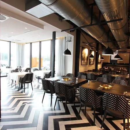 酒店 文珀哈特酒店 4*